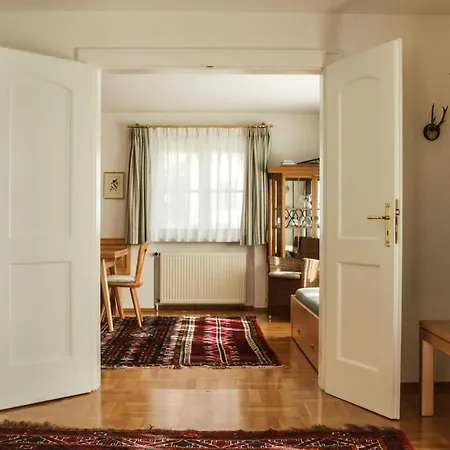 Haus Evi *